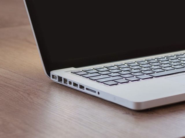 Comparatif blenders portables 2026 : guide et fiches modèles